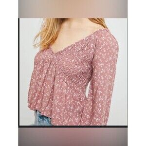 La Hearts / Pacsun Soft Pink Floral Smocked Peplum Top